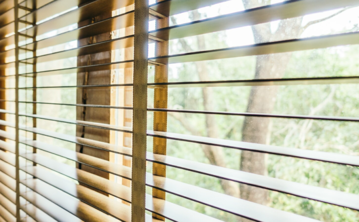 Pose de brise solaire - Pajay